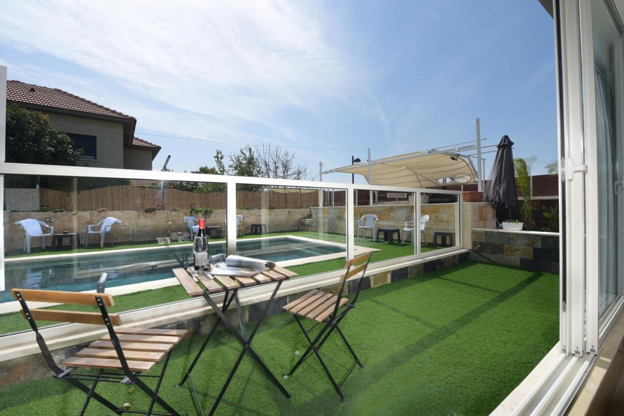 El Viso Verde Luxury Suites Had Nes Exterior foto